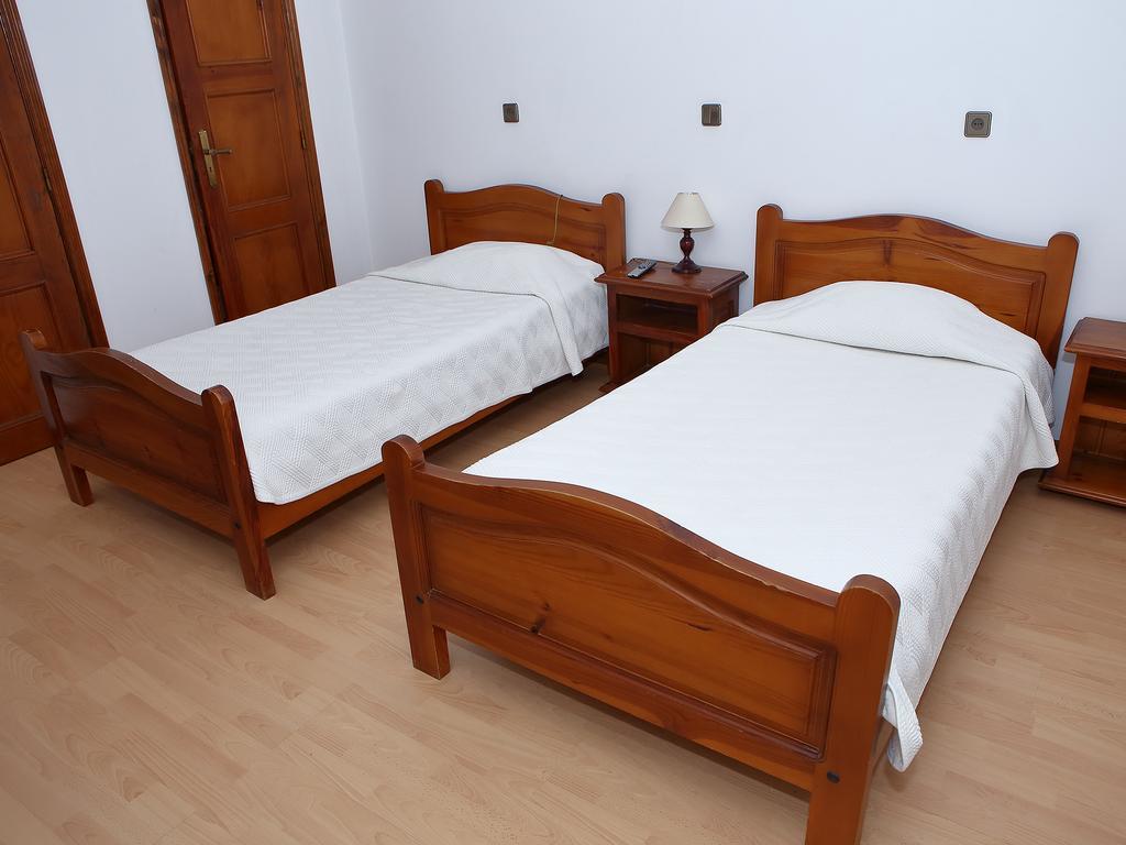Residencial Albergaria Паредес де Коура Екстериор снимка